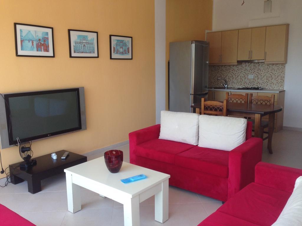 Apartments On The Beach Sarandë Exterior foto