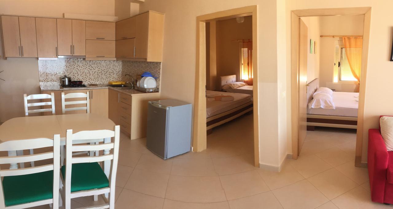Apartments On The Beach Sarandë Exterior foto