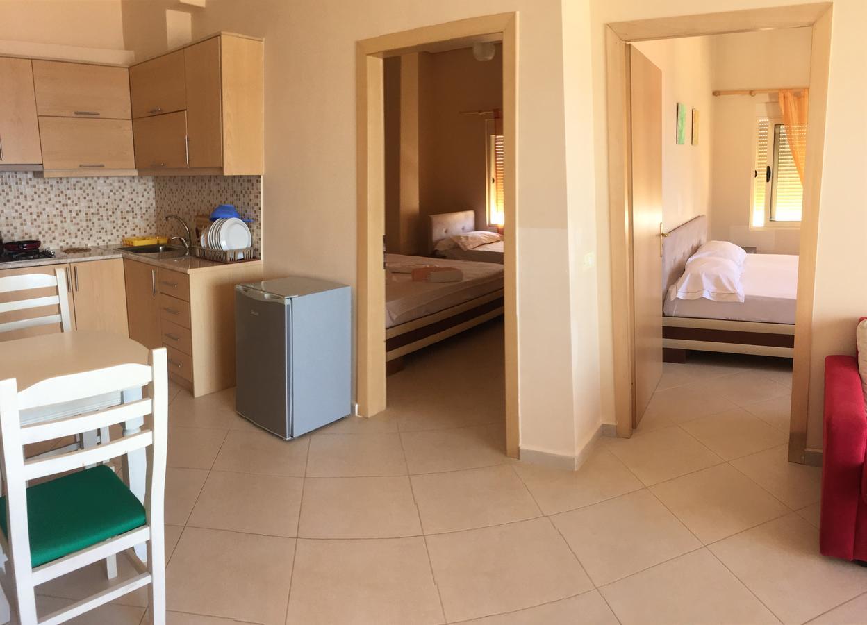 Apartments On The Beach Sarandë Exterior foto