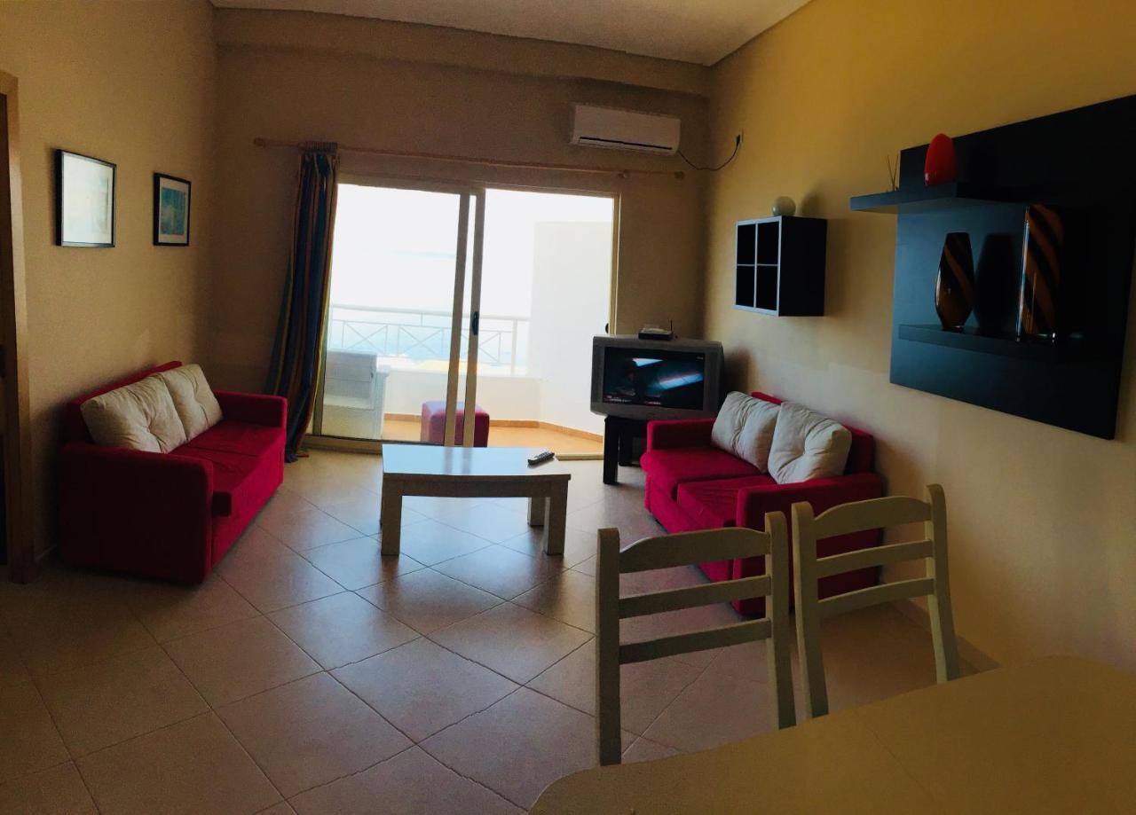 Apartments On The Beach Sarandë Exterior foto