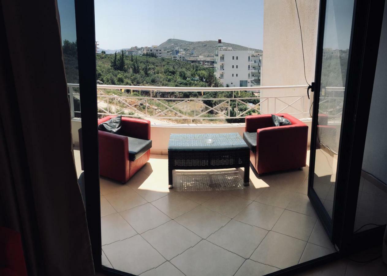 Apartments On The Beach Sarandë Exterior foto